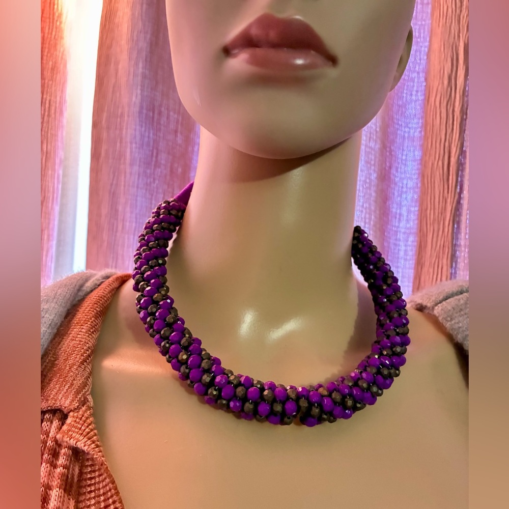 Elegant Purple Beaded Necklace